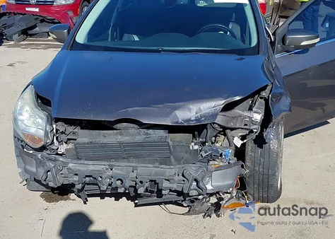 2012 Ford Focus Sel z USA, uszkodzony, nr VIN 1FAHP3H24CL454220